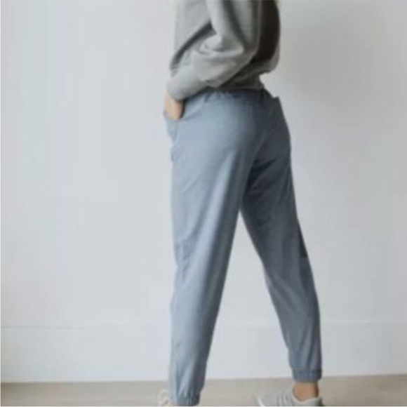 ALBION Light Blue Chambray Jetsetters Jogger Pants
Ankle Zippers Size XL - Picture 10 of 10